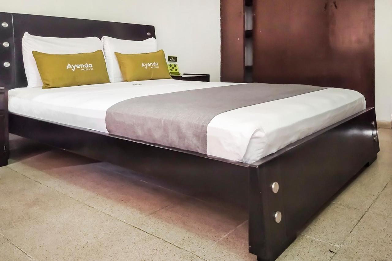 Ayenda 1622 Charmin Hotel Santa Marta  Kültér fotó