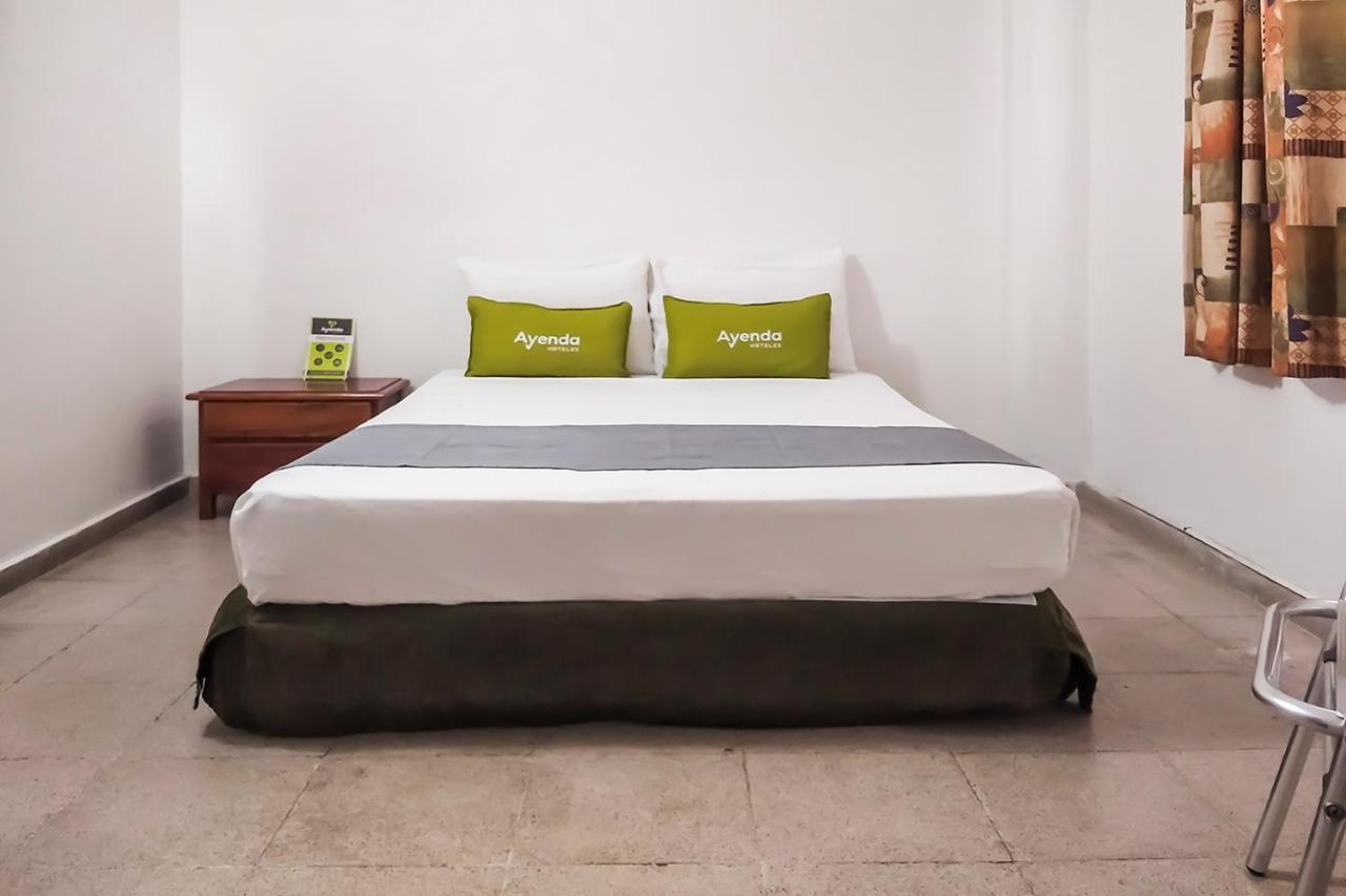 Ayenda 1622 Charmin Hotel Santa Marta  Kültér fotó